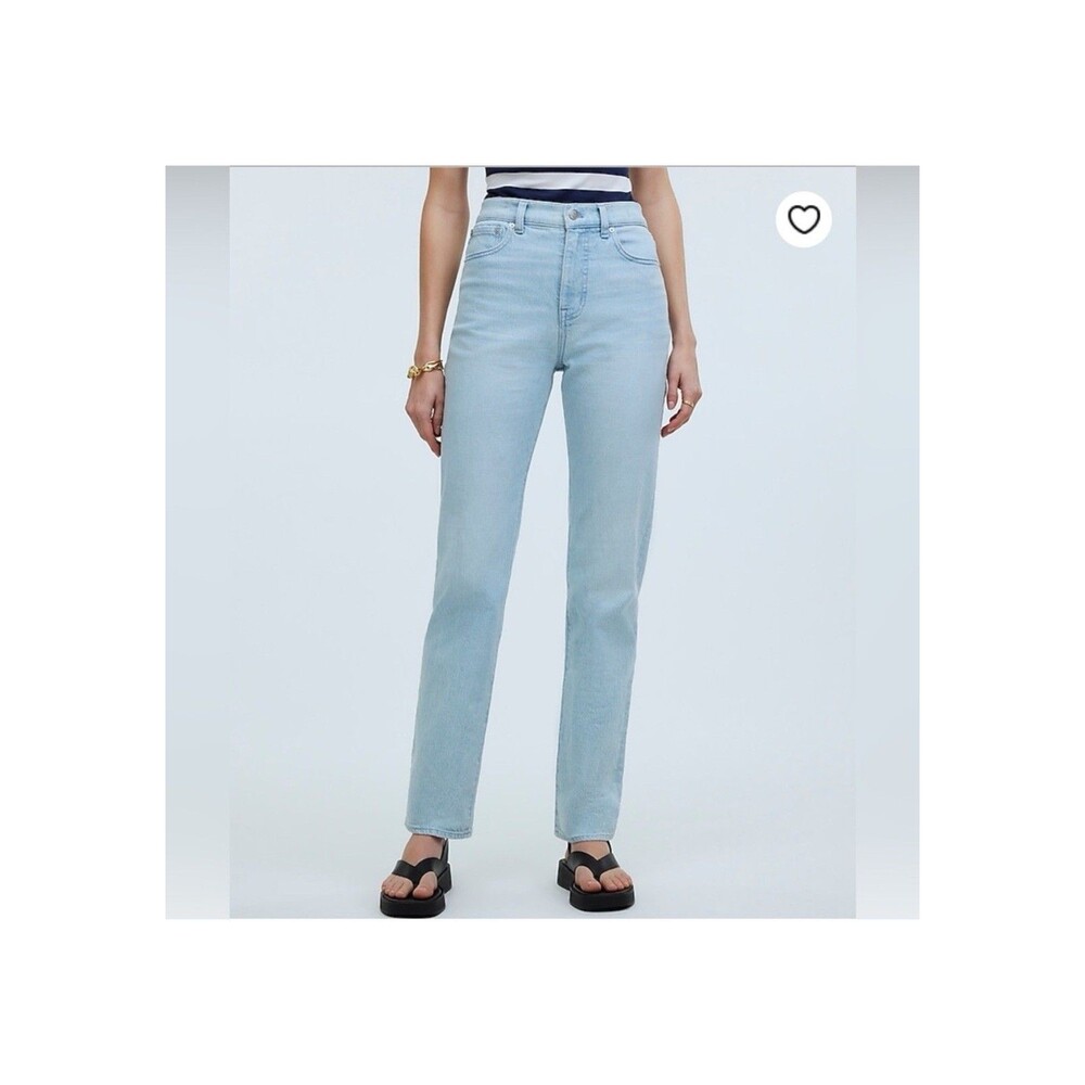 Madewell Womens Light Wash Denim 90s Straight Jean. Size 32T